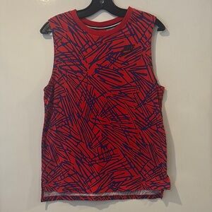 💙 Nike Tank Top Tee in Red and Blue